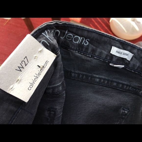 NWT Calvin Klein skinny ankle jeans. Sz 27 - Picture 5 of 6